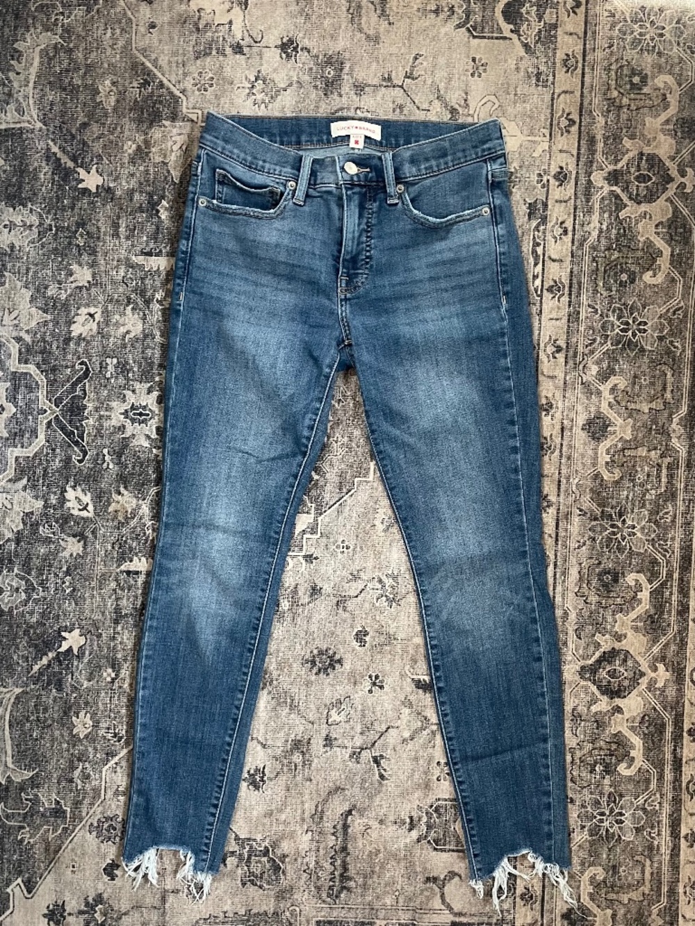Lucky Brand Jeans - size 4/27